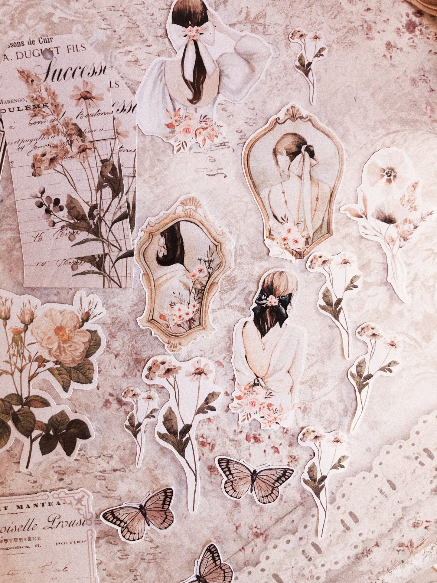 Set of 30 stickers - « Vintage beauty »