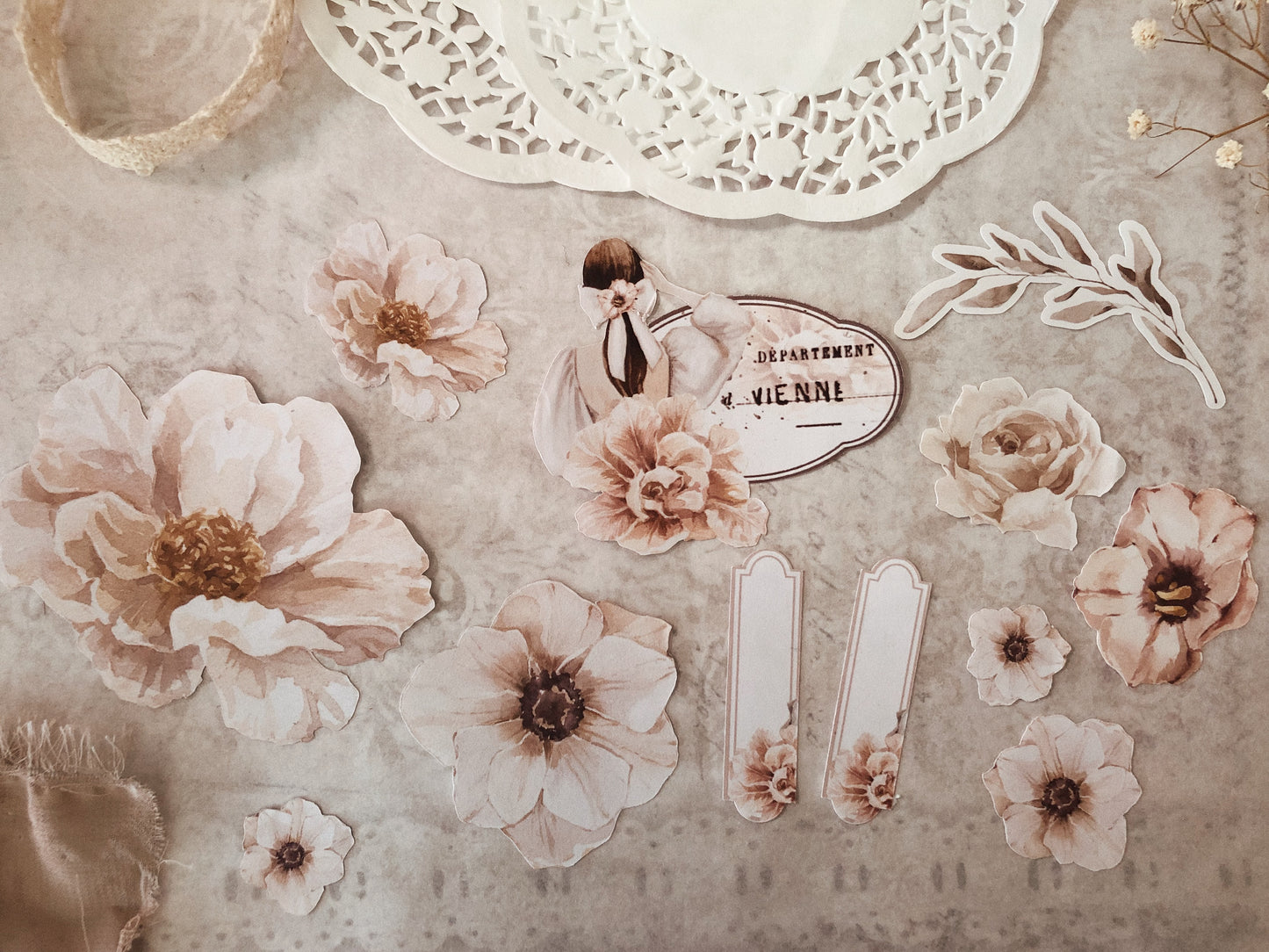 Set of 50 individual stickers - Floral mood