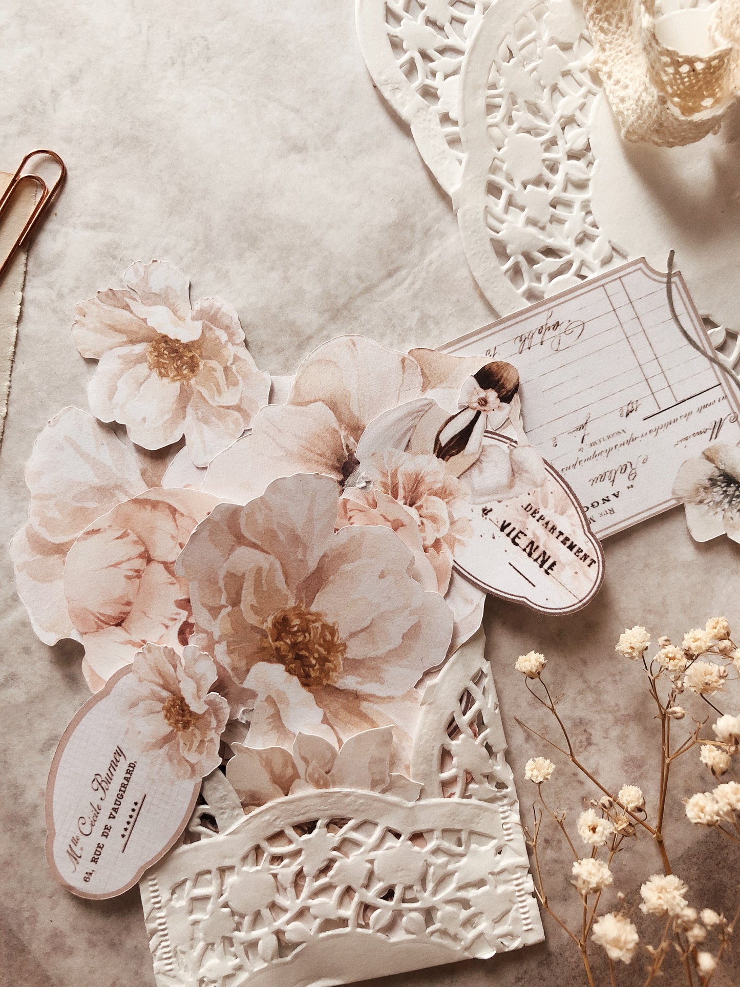 Set of 50 individual stickers - Floral mood