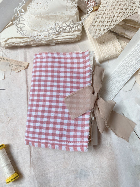 Junk journal - Pink Gingham - OOPSIE !