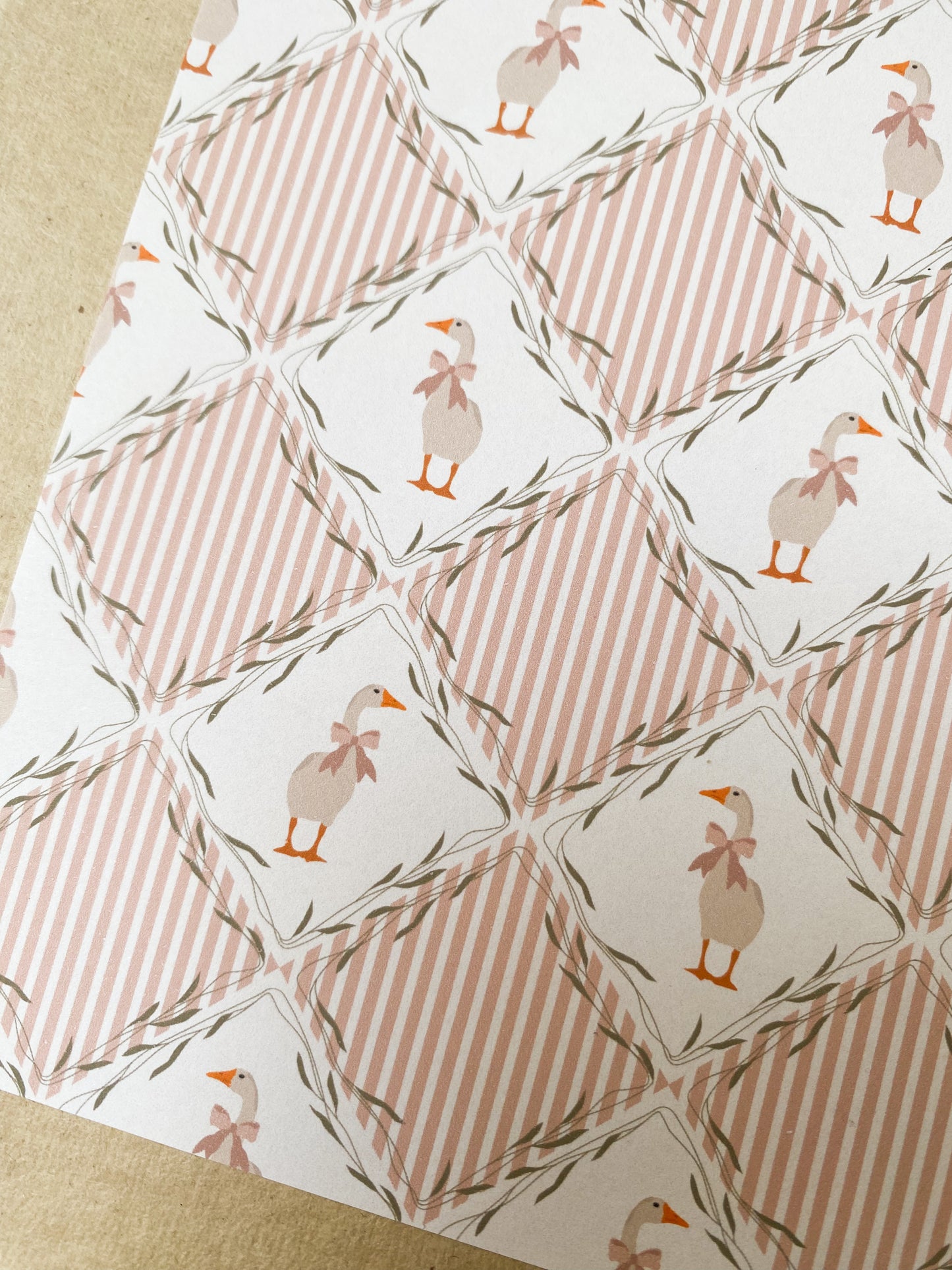 Pattern (Paper) - P-017
