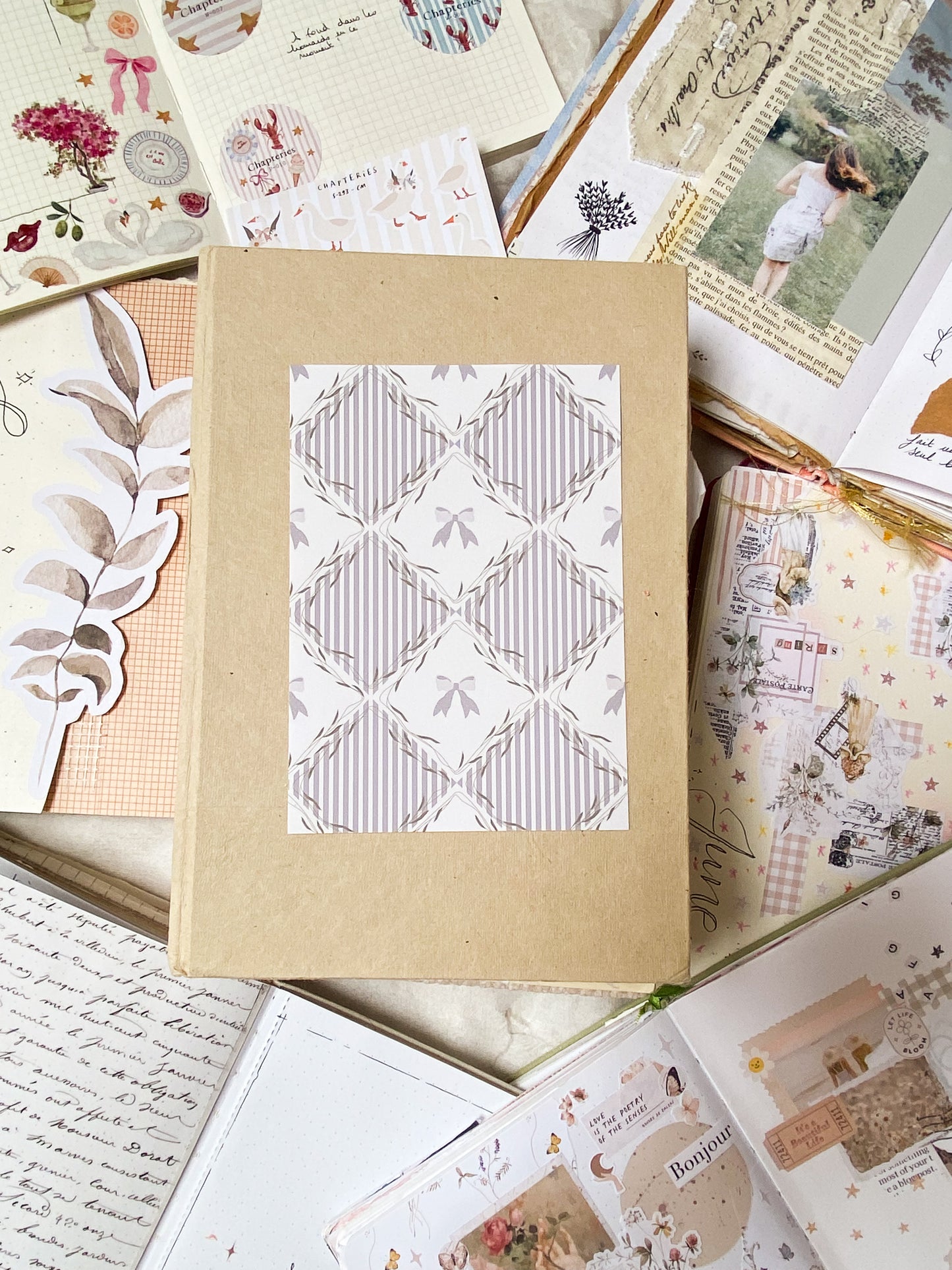Pattern (Paper) - P-012